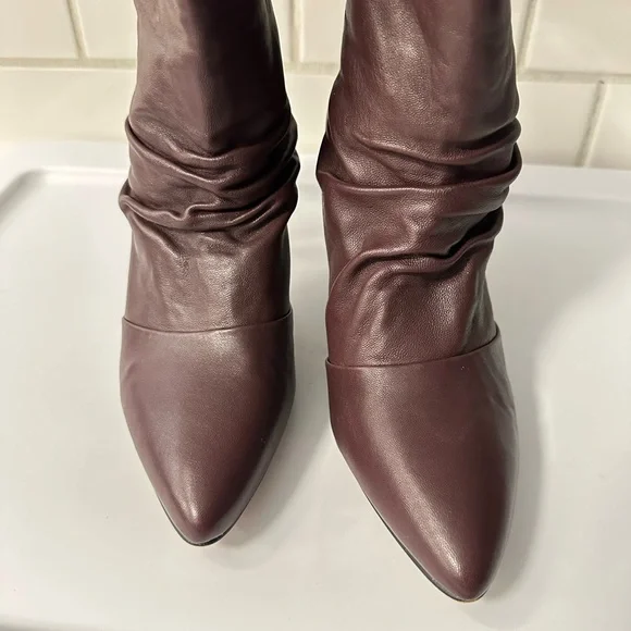 VINCE CAMUTO Andrissa ruched Red leather woman dress 3" Stiletto dress boot 8.5 - Picture 5 of 16